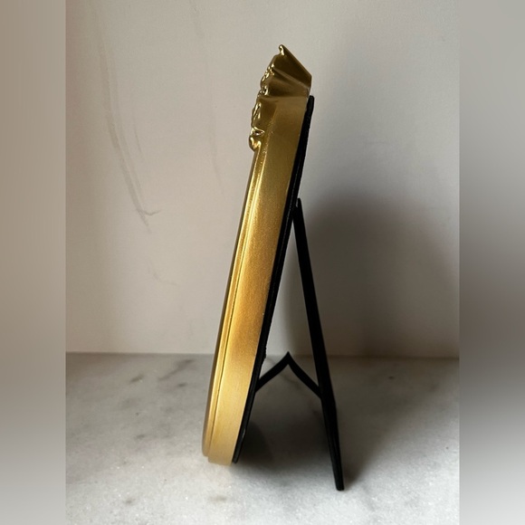 Nicole Miller Ornate Gold Oval Frame for 5x7” photo - Picture 7 of 11